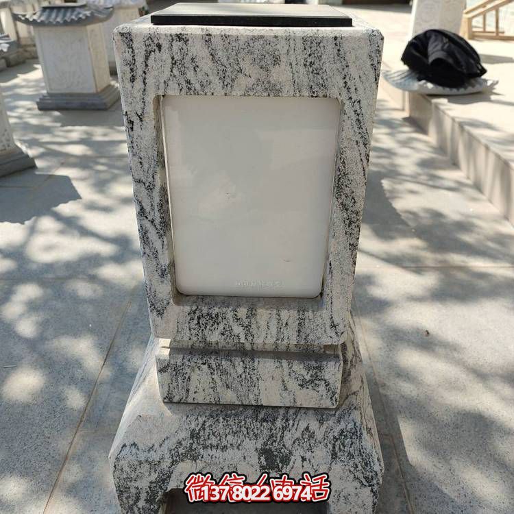 新中式花崗巖太陽能石燈，讓你的庭院更加精致