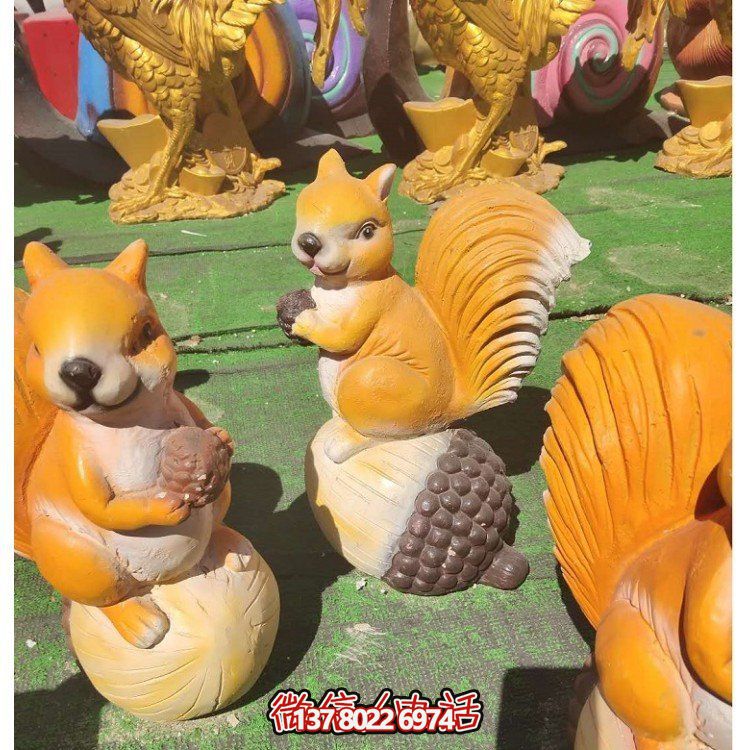 集游樂、景觀、動物園于一體的玻璃鋼仿真卡通動物游樂場