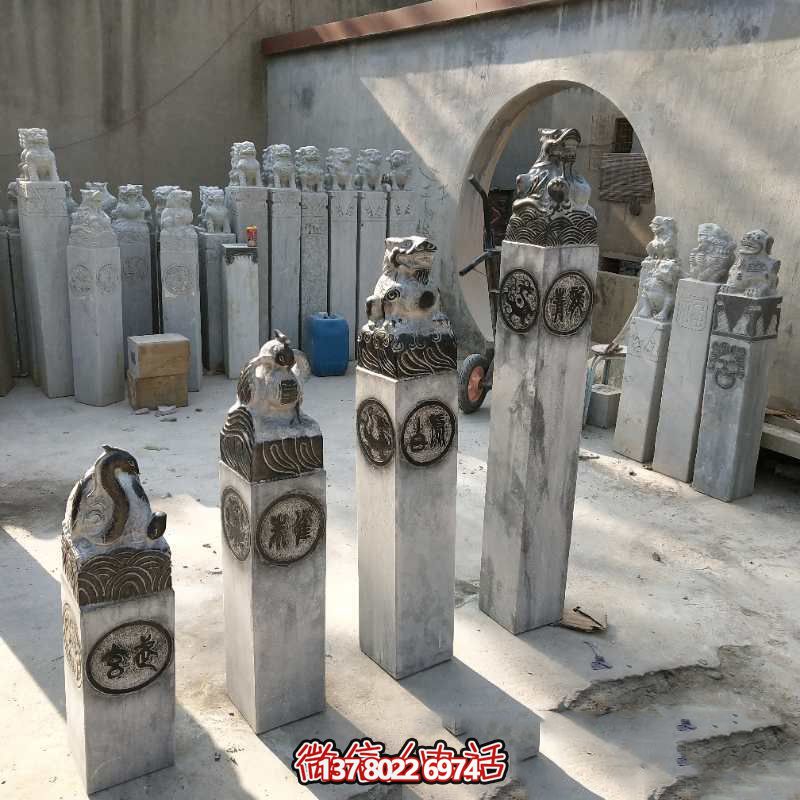 四神馬柱拴，融匯大理石精致雕塑，為園林景觀裝點(diǎn)增添濃濃韻味