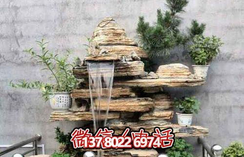 精致小型庭院，石假山流水雕塑擺放