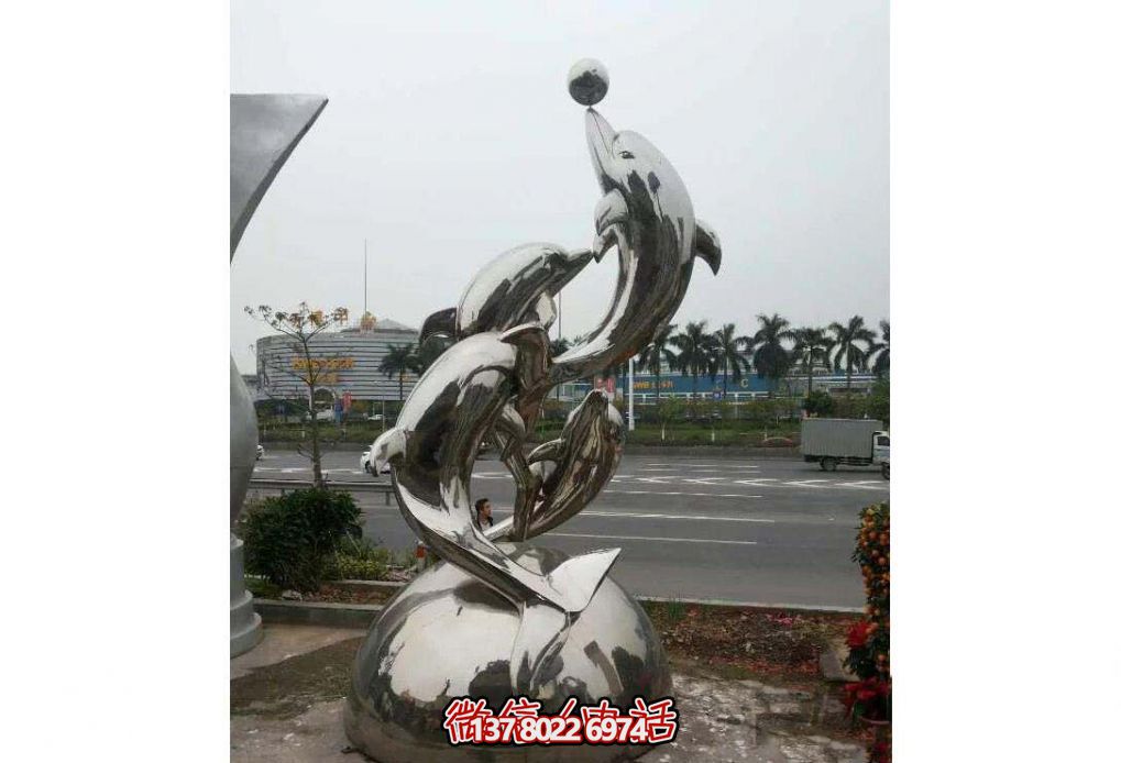不銹鋼海豚雕塑，玩起來(lái)讓街道飛躍！
