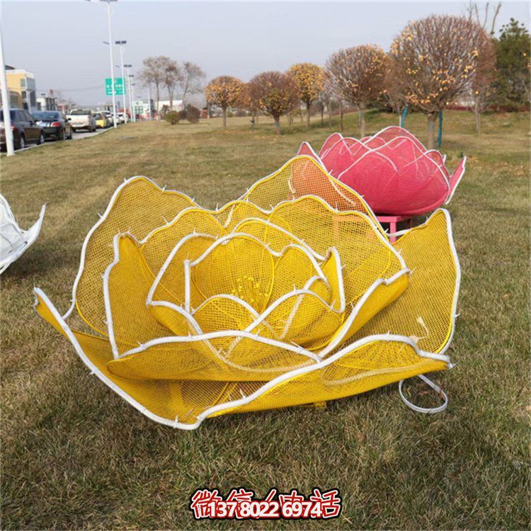 不銹鋼玫瑰花鏤空雕塑擺件，點(diǎn)綴戶外公園花園