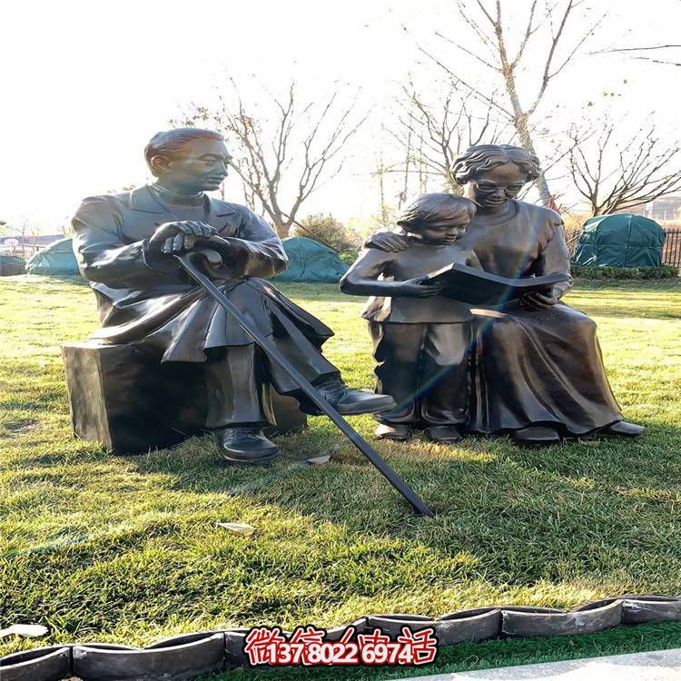 仿銅民俗人物雕塑，玻璃鋼裝飾公園戶外