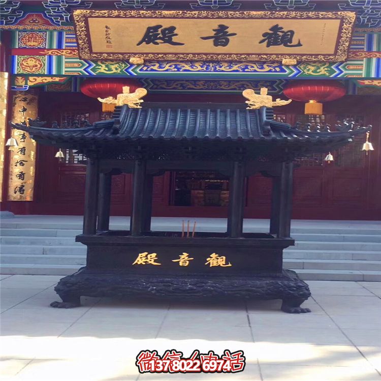 華寶鑄鐵長(zhǎng)形香爐，讓觀音殿更加美麗