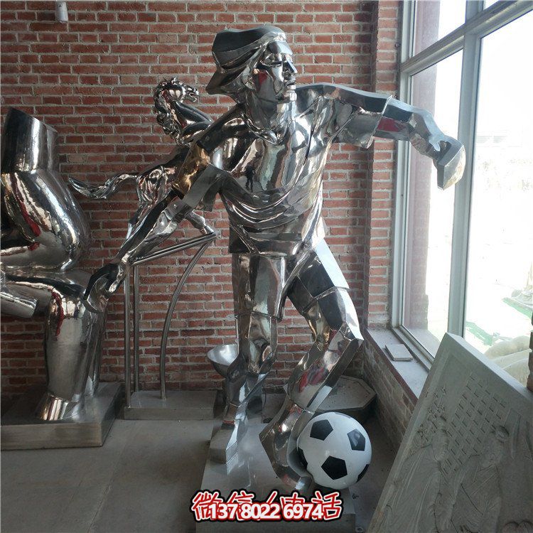 大型不銹鋼雕塑，打造精神堡壘，點(diǎn)亮文化街景觀