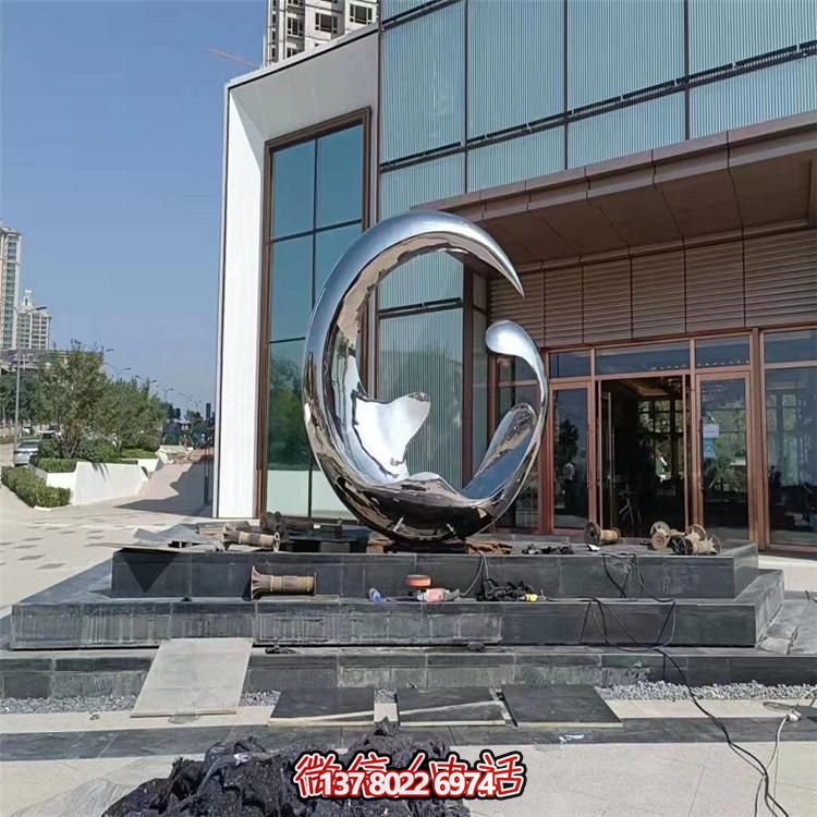 高端不銹鋼創(chuàng)意鏡面圓環(huán)雕塑，點(diǎn)綴酒店會所裝飾