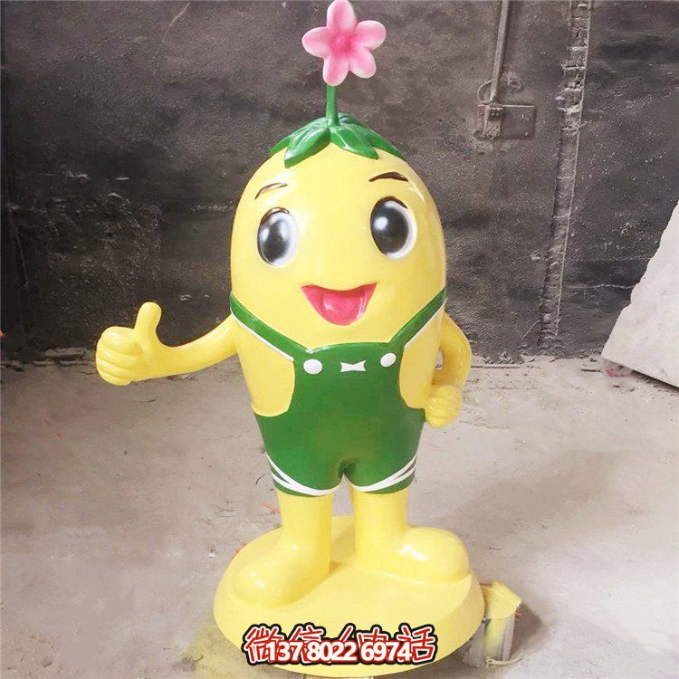 玻璃鋼卡通人物雕塑，給幼兒園創(chuàng)意擺放