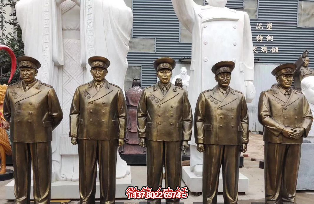 仿銅偉人元帥玻璃鋼雕塑，締造景區(qū)世界十大經(jīng)典