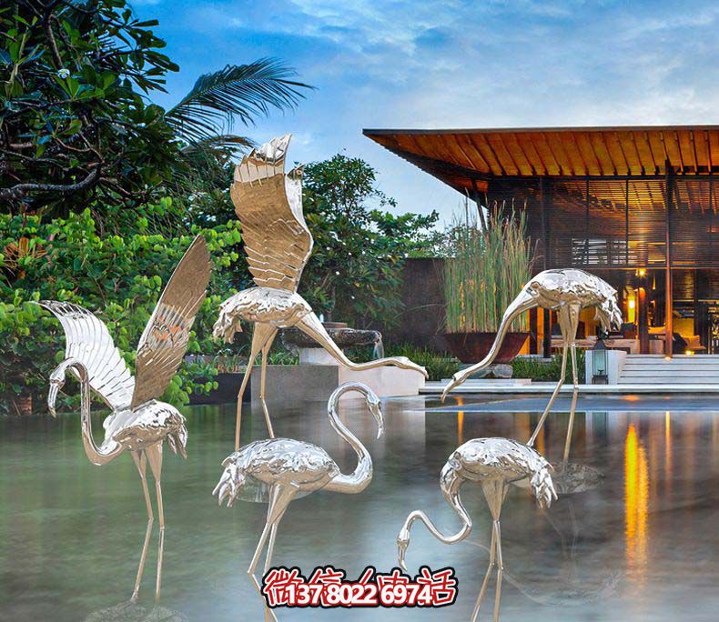 不銹鋼火烈鳥(niǎo)雕塑，游樂(lè)園擺放鏡面裝點(diǎn)
