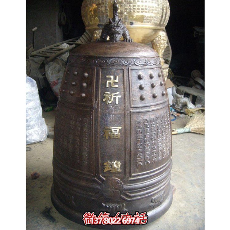 祈福之旅，新大銅鐘雕塑景觀園林