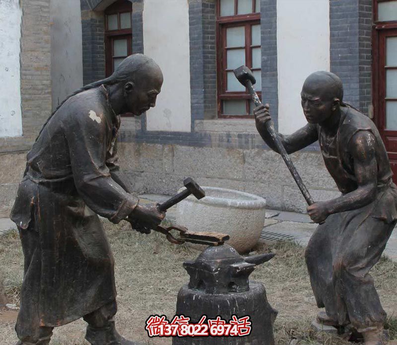 古人鑄造青銅雕塑，景觀美化擺放