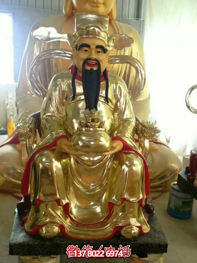 鎏金財神佛像雕塑，室內(nèi)供奉神像