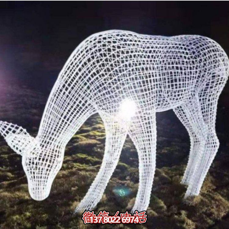 鏤空不銹鋼幾何梅花鹿雕塑，創(chuàng)意戶外擺件