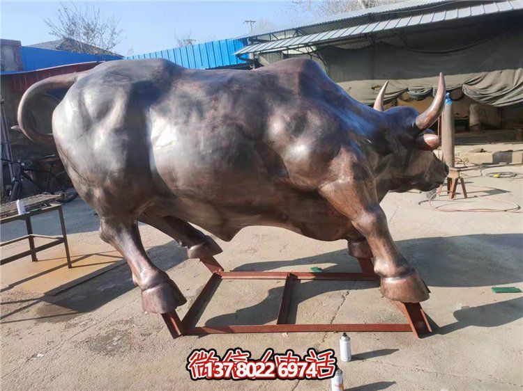 大型銅牛景觀雕塑，招財(cái)擺件