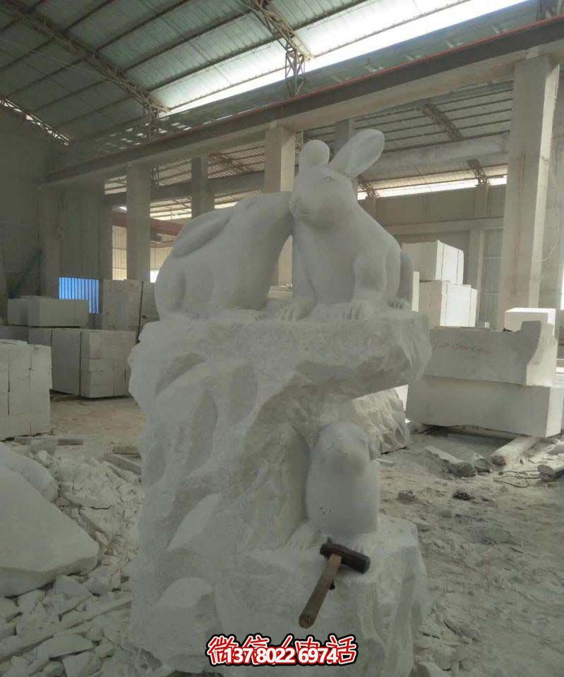 名門(mén)大號(hào)石雕兔子雕塑，高端裝飾您的別墅