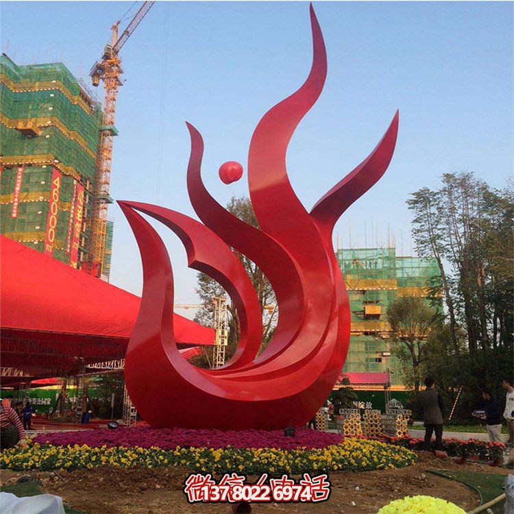 精美不銹鋼鳳凰雕塑，點綴精致小區(qū)、別墅環(huán)境