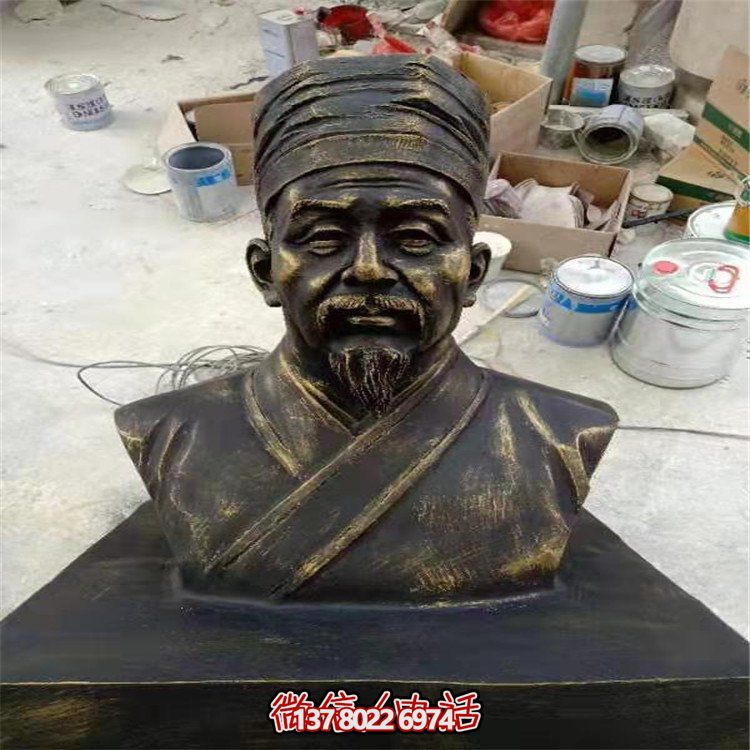 仿銅人物雕塑，玻璃鋼擺放玻璃裝飾城市學(xué)校園林