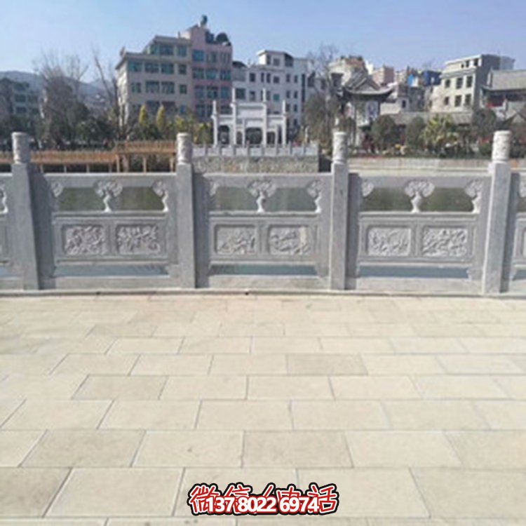 精美大理石雕塑欄桿，裝點戶外園林景觀