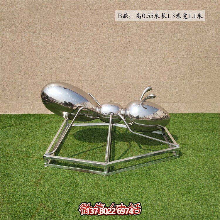 不銹鋼螞蟻雕塑，讓你的小區(qū)、公園、草坪更具特色