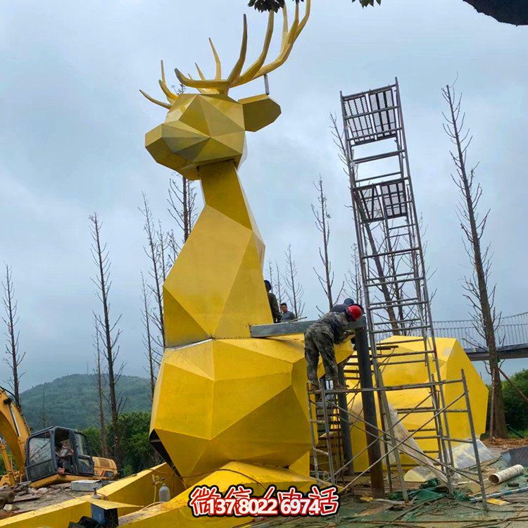 大型梅花鹿雕塑，點亮公園廣場景觀