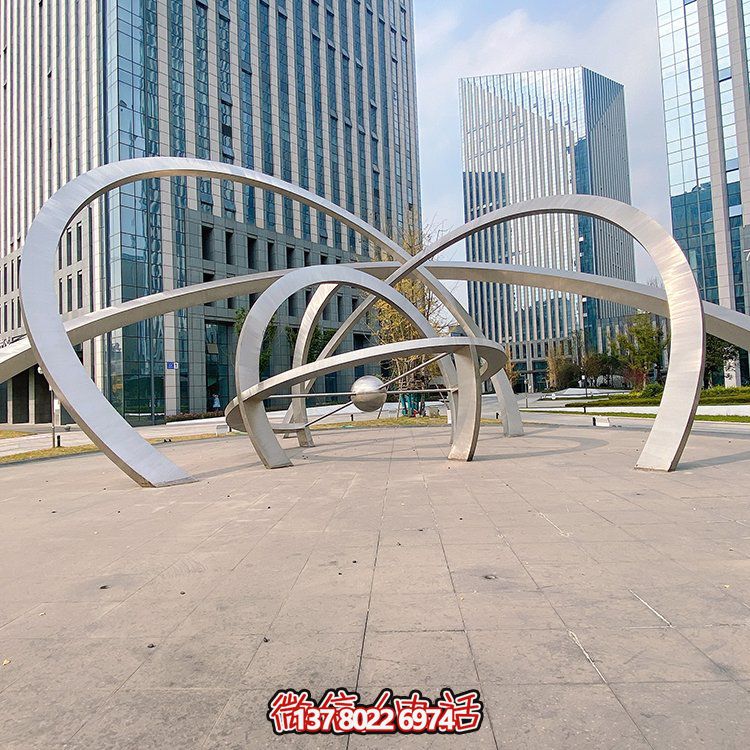 不銹鋼雕塑梅花鹿，現(xiàn)代幾何園林景觀裝飾