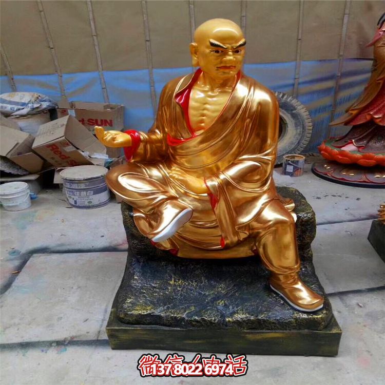 噴金烤漆菩薩雕塑，擁有古老神秘的十八羅漢美學(xué)