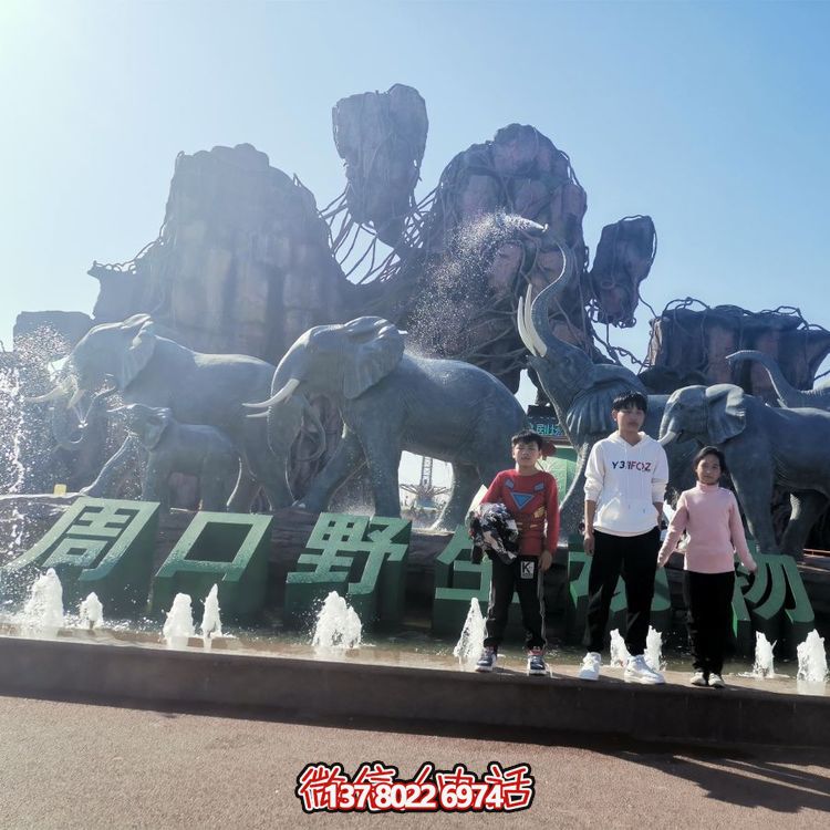 美麗的戶外玻璃鋼雕塑，引領(lǐng)景觀主題