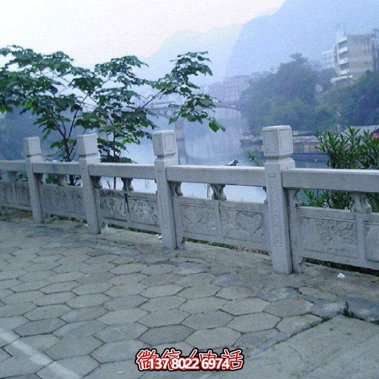 品質(zhì)精良的大理石欄桿、欄板及雕塑，締造美麗景觀