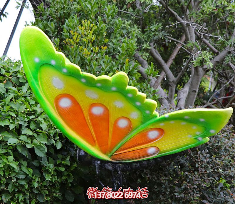 玻璃鋼卡通農(nóng)場(chǎng)蝴蝶雕塑 玻璃鋼卡通農(nóng)場(chǎng)蝴蝶雕塑