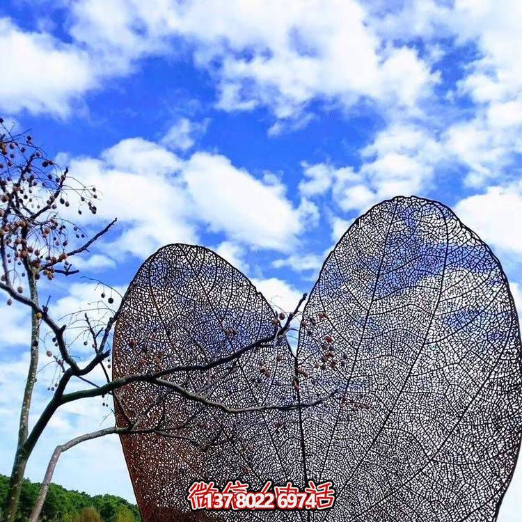 戶(hù)外景觀草坪大型不銹鋼鏤空創(chuàng)意裝飾擺件