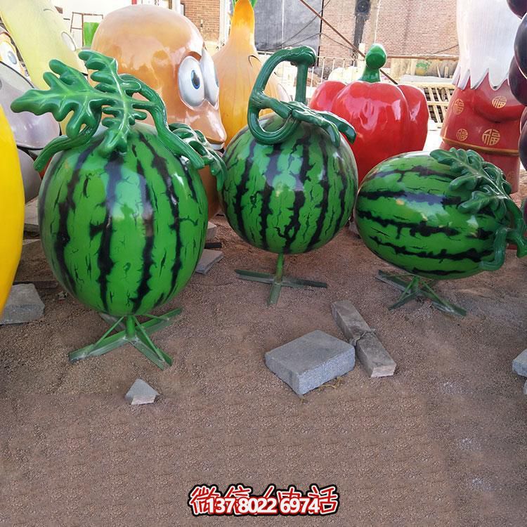 玻璃鋼仿真西瓜，大西瓜雕塑擺件